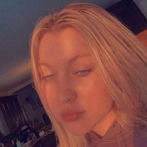 Meet your Posher, Georgia